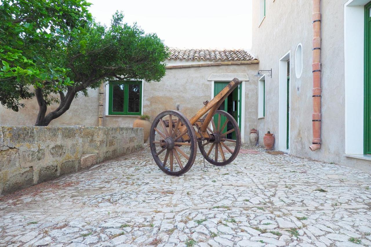 B&B Manca1Fiorino Buseto Palizzolo Esterno foto
